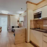 Panorama-im Bademantel Direkt In Alpentherme Lejlighed
