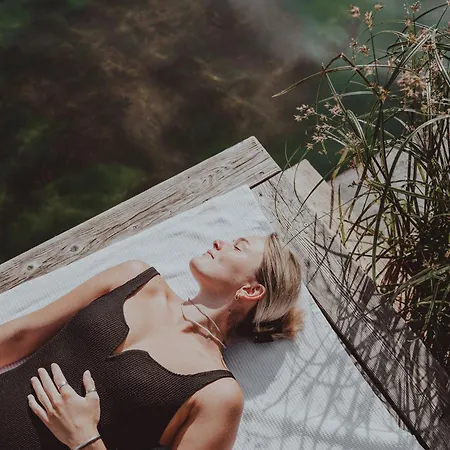 Panorama-im Bademantel Direkt In Alpentherme バート・ホーフガシュタイン