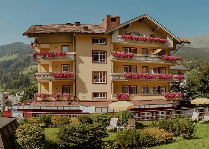 Panorama-im Bademantel Direkt In Alpentherme アパート