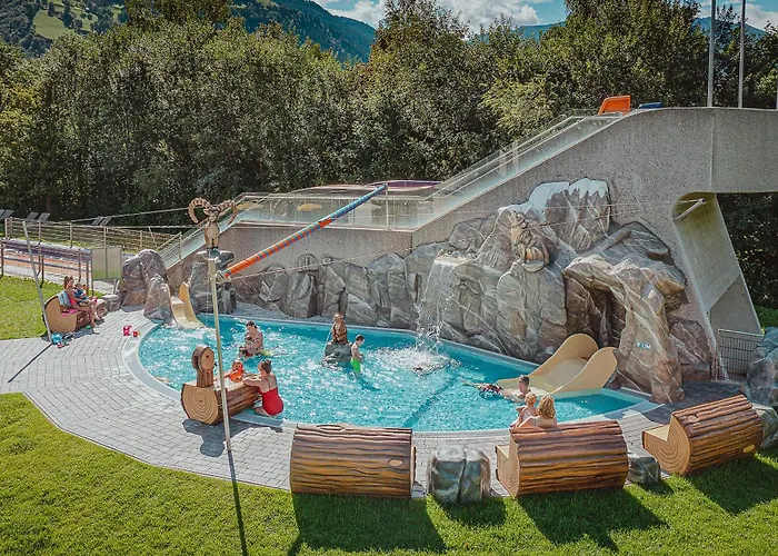 Panorama-im Bademantel Direkt In Alpentherme アパート バート・ホーフガシュタイン
